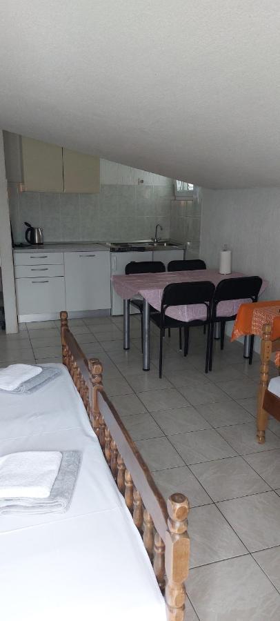 Apartmani Dzapo Srima Dış mekan fotoğraf